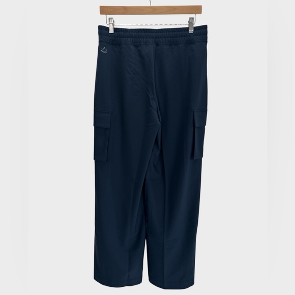 Beyond Yoga City Chic Wide Leg Cargo Pants Navy JetStretch Athleisure NWT XS - Picture 2 of 13